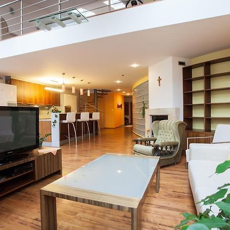 Apartmany Kolegium Пряшів Екстер'єр фото