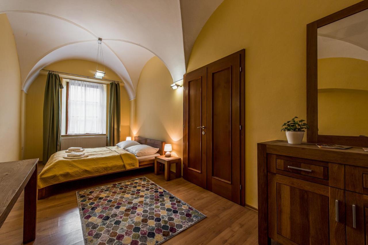 Apartmany Kolegium Пряшів Екстер'єр фото