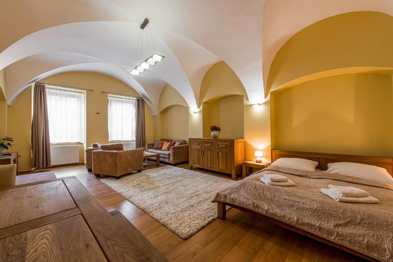 Apartmany Kolegium Пряшів Екстер'єр фото